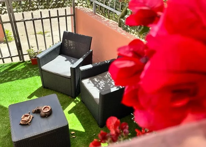 Bougainvillea Home - Ospedale Policlinico Monserrato